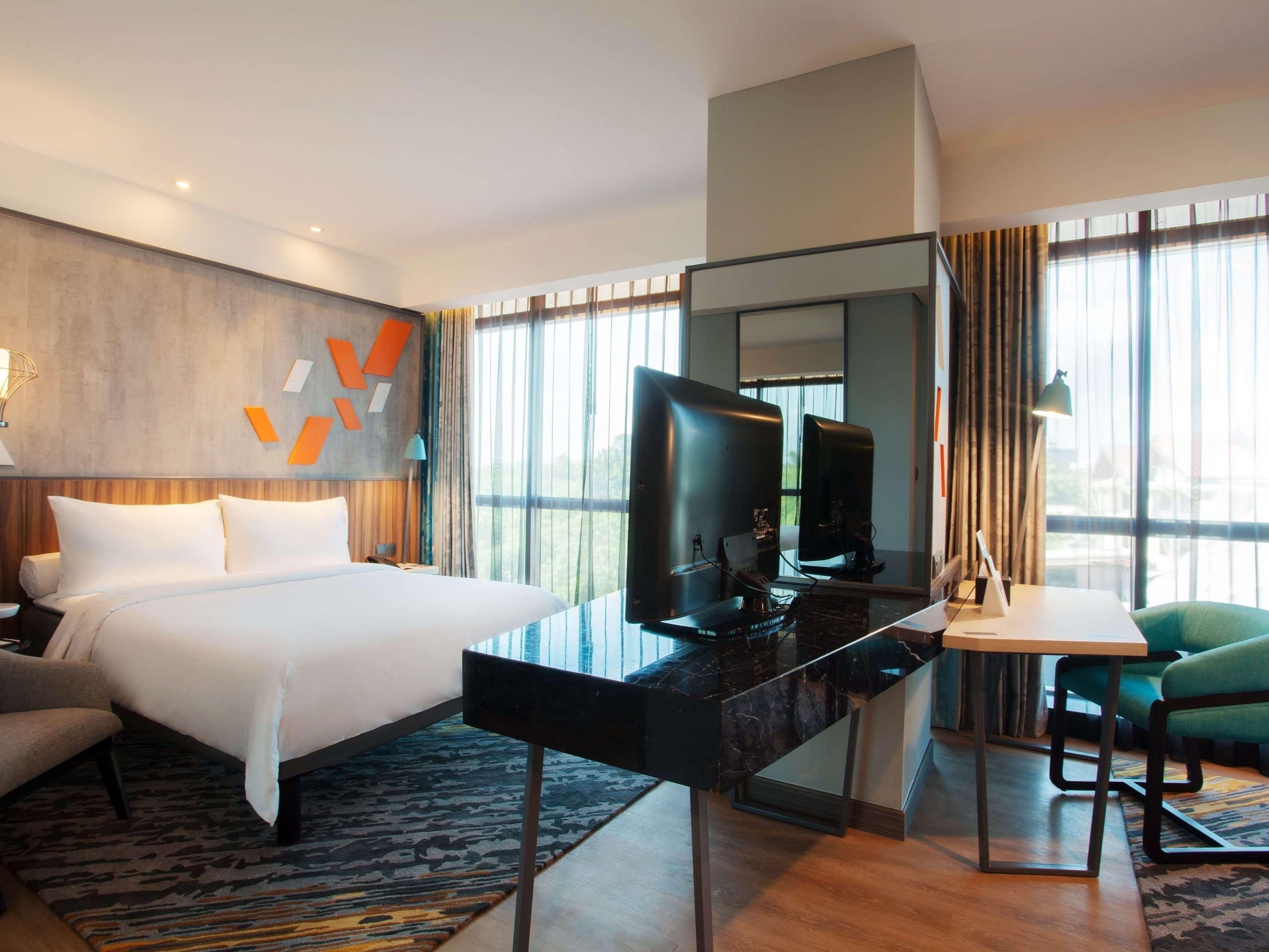 Ibis Styles Medan Pattimura Exteriör bild