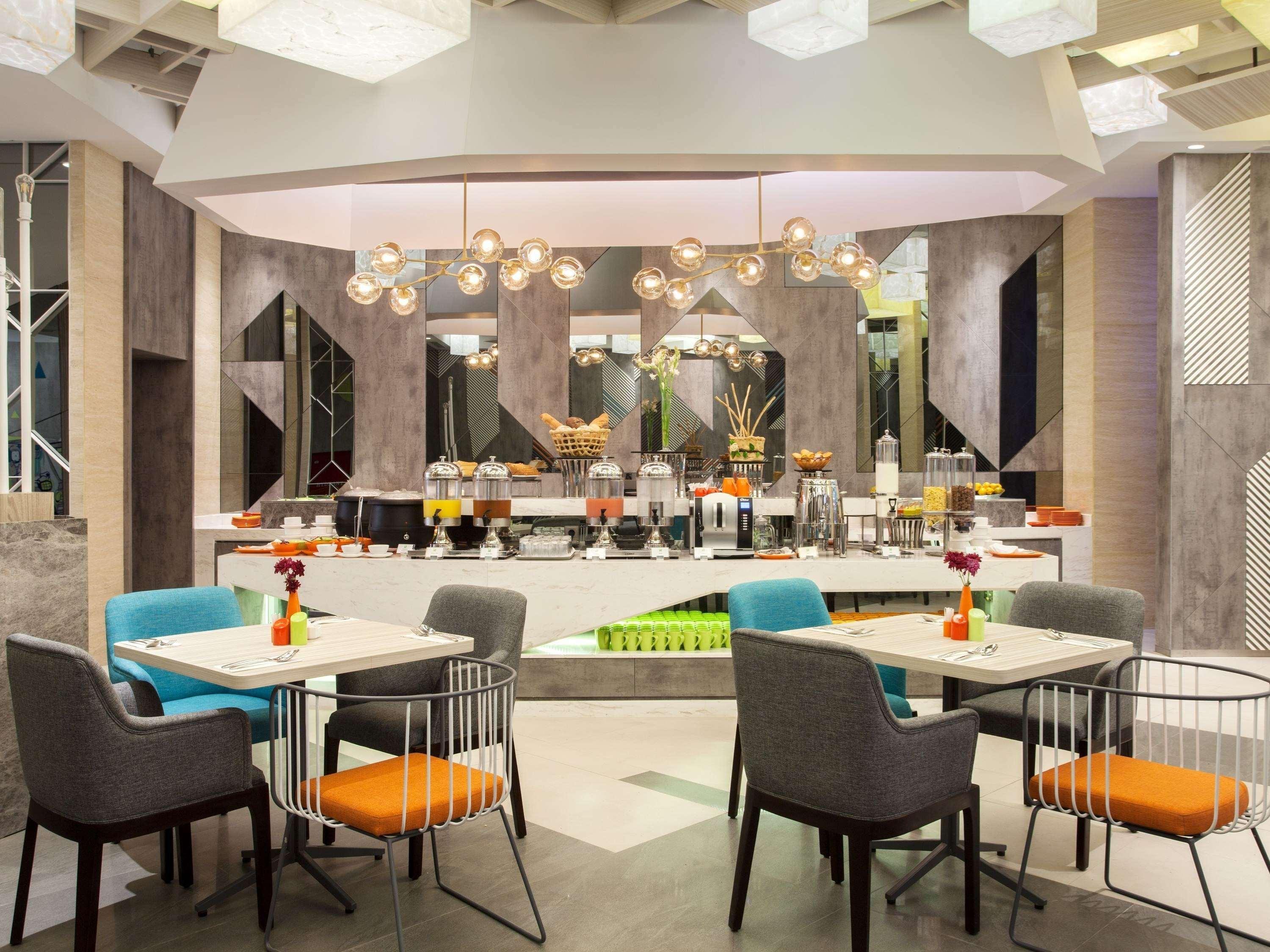 Ibis Styles Medan Pattimura Exteriör bild