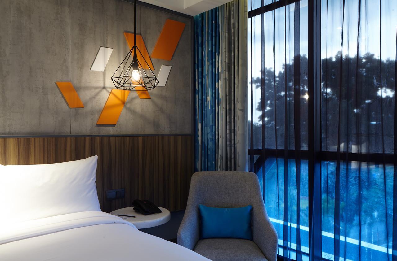 Ibis Styles Medan Pattimura Exteriör bild